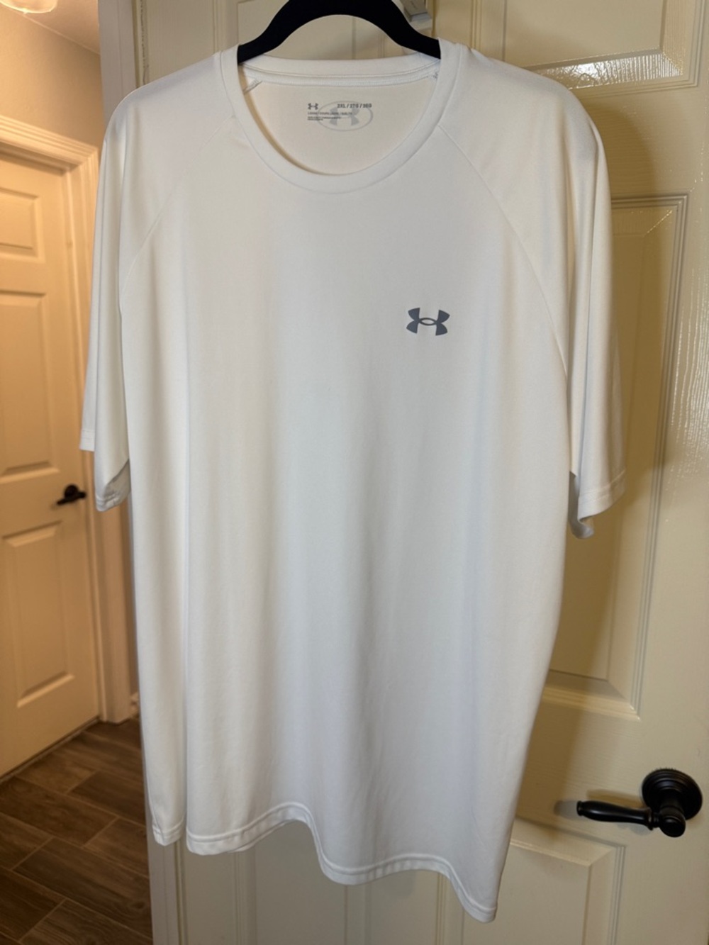 Under Armour Men's White Short Sleeve Performance Tee